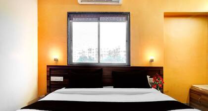 Collection O Ambegaon Road Katraj White Castle