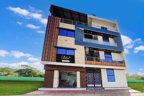 Photo non classée, 2 sur 24, bouton