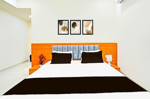 Bureau, draps fournis