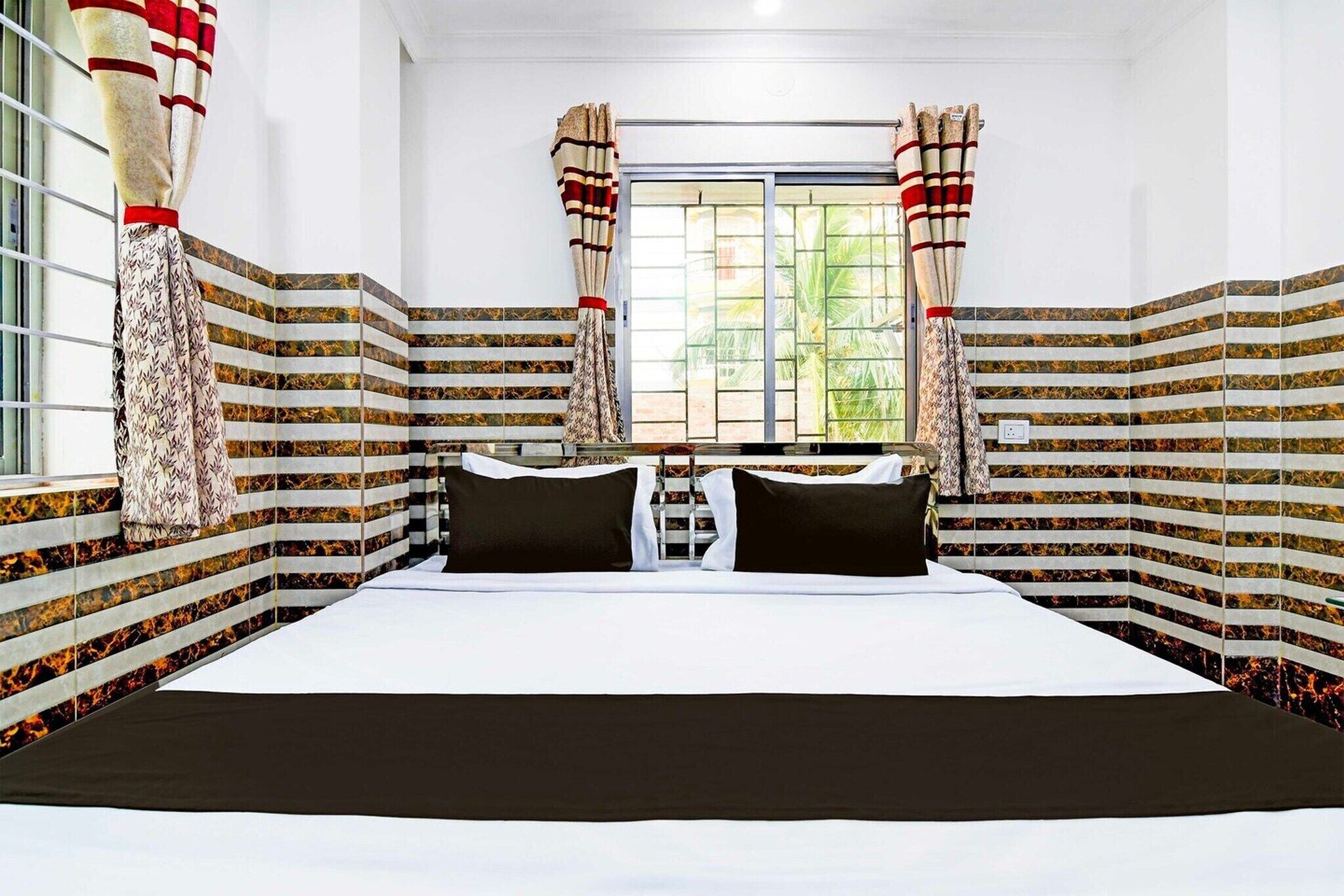 1 bedroom, desk, free WiFi, bed sheets