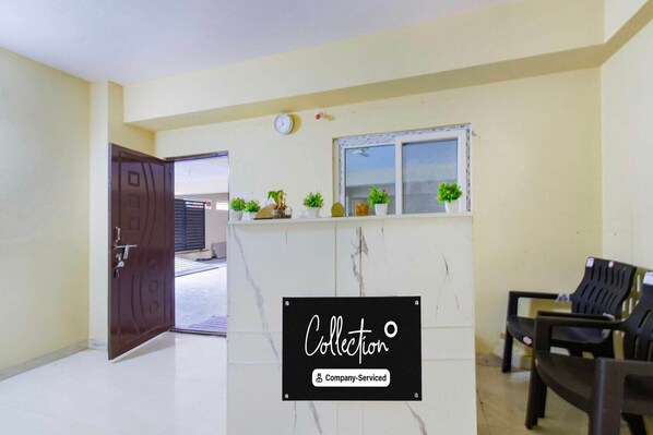 Imagen sin descripción, 1 de 18, botón