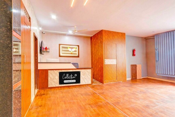 Lobby - Collection O Karmanghat Near TKR khaman (Hyderabad)