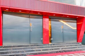 Uklassifisert bilde, 3 av 16, knapp