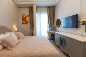 In-room safe, desk, soundproofing, iron/ironing board