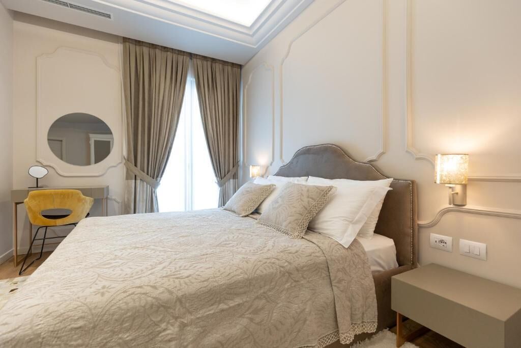 Deluxe Double Room, Balcony, City View