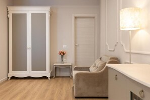 Superior dubbelrum - balkong - utsikt mot staden | Interiör