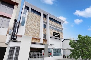 Luokittelematon kuva, 2 kautta 29, painike