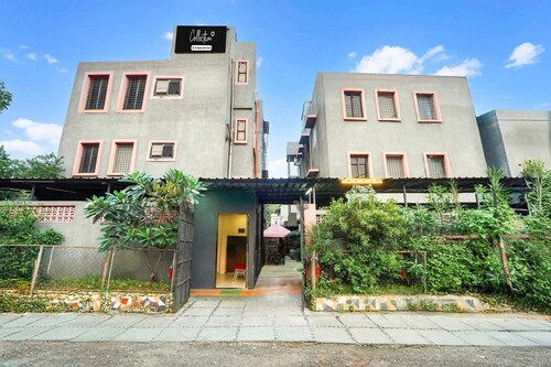 Collection Hingna Rachana Metro Station