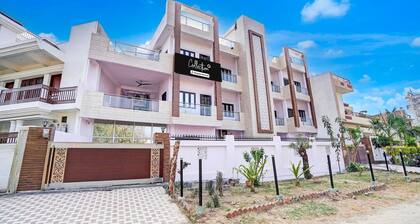 Collection Garden View Vrindavan Lucknow