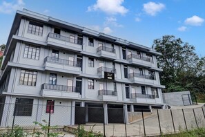 Immagine non classificata, 2 di 25, pulsante