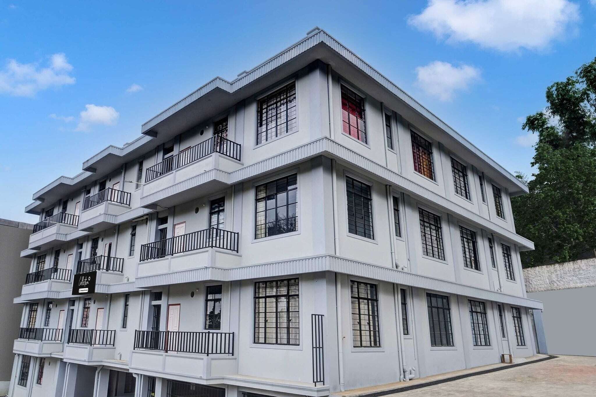 Holiday Home Exterior [summer]