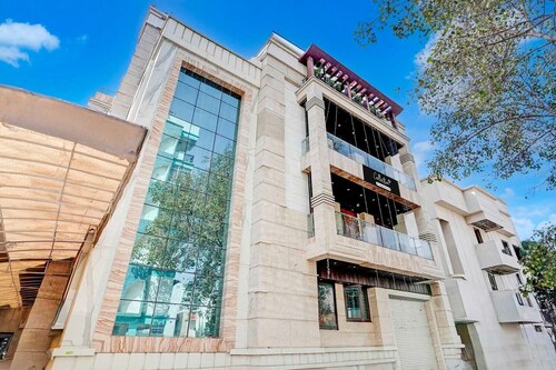 Townhouse Oak Swaroop Nagar