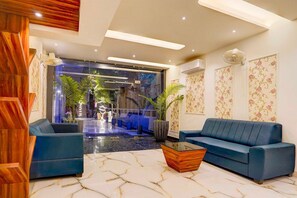 Nicht klassifiziertes Bild, 4 von 33, Schaltfläche