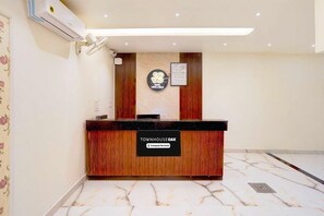 Nicht klassifiziertes Bild, 3 von 33, Schaltfläche