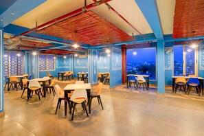 Nicht klassifiziertes Bild, 2 von 33, Schaltfläche