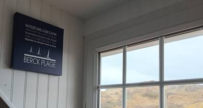 Appt F3 entiÚrement rénové
Avec de 4 a 6 couchages
A 20 M des plages