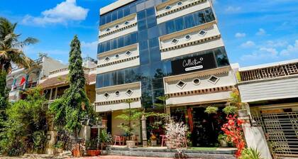 Sammlung O MP Nagar in der Nähe des Rachna-Turms