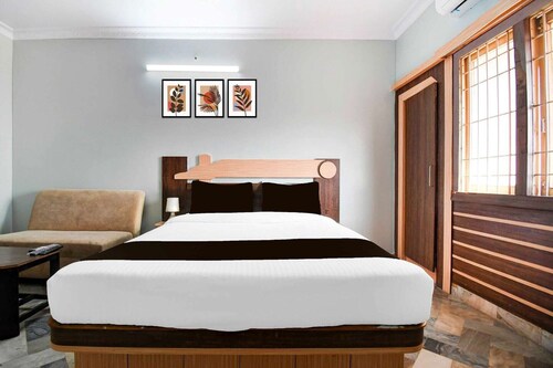 Townhouse Oak Jyoti Mahal Road Rayagada