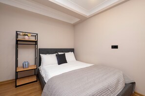 Unclassified image, 3 of 29, button - 2-bedroom Bospohurs View apartment with Elevator and AC (İstanbul)