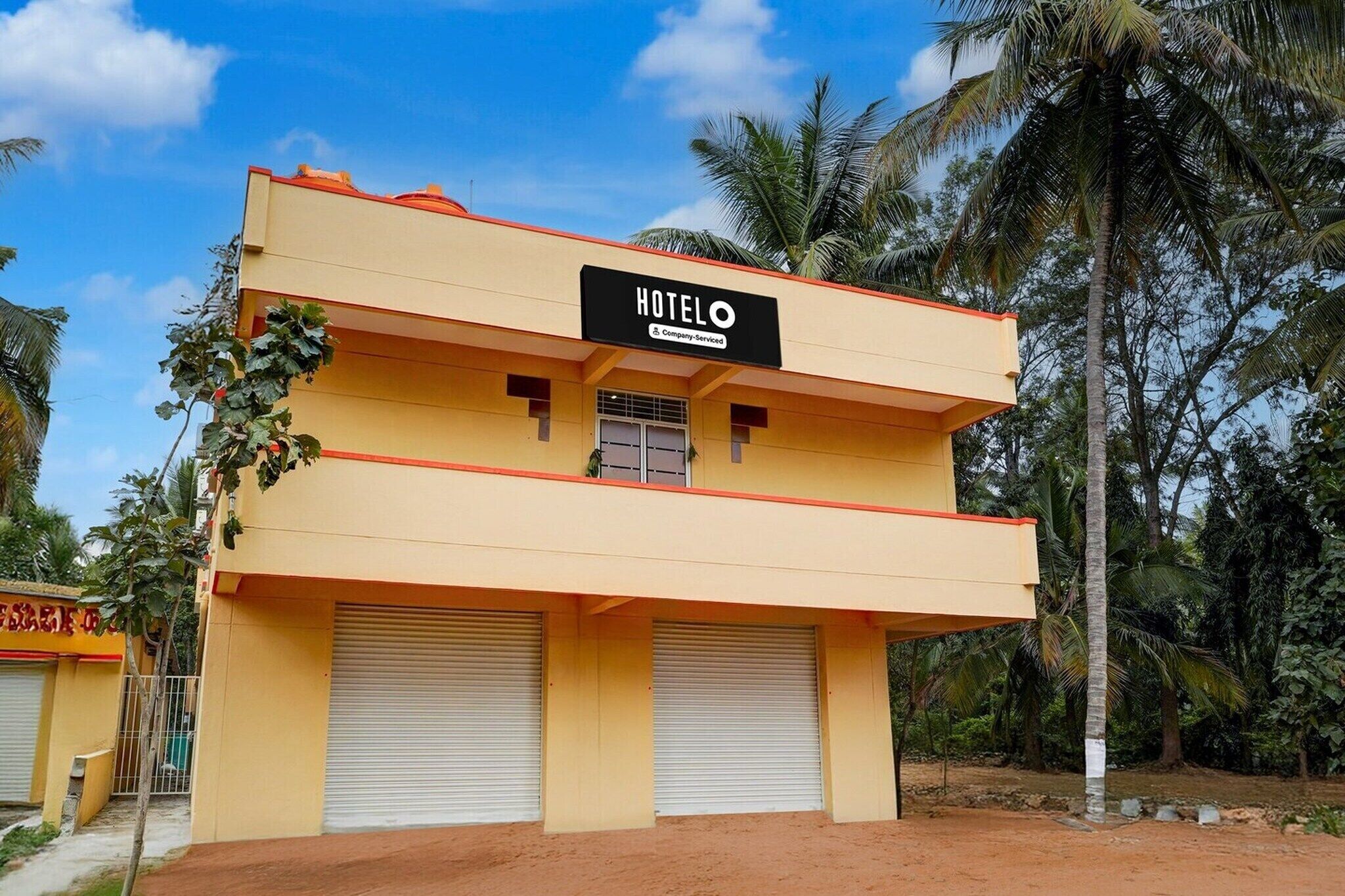 Außenseite Ferienhaus [Sommer]