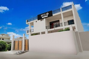 Unclassified image, 4 of 27, button - Hotel O Eden Garden Faridabad  Ziva (Faridabad)