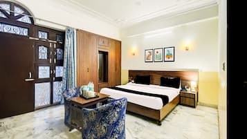 Schreibtisch, Bettwäsche