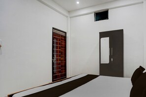 Luokittelematon kuva, 4 kautta 24, painike