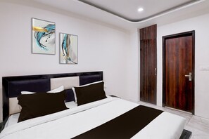 Schreibtisch, Bettwäsche