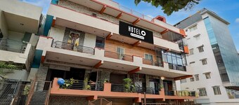 Super Collection O Madavara Metro Station