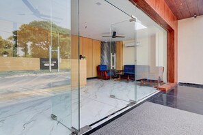 Luokittelematon kuva, 2 kautta 26, painike