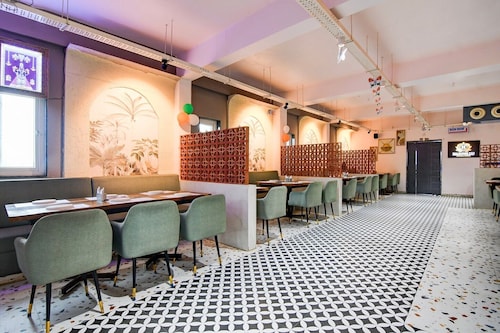 Collection O Rama Lakshmana Junction