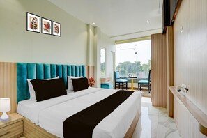 1 chambre, bureau, draps fournis