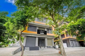 星評価なしの画像、2 / 28、ボタン