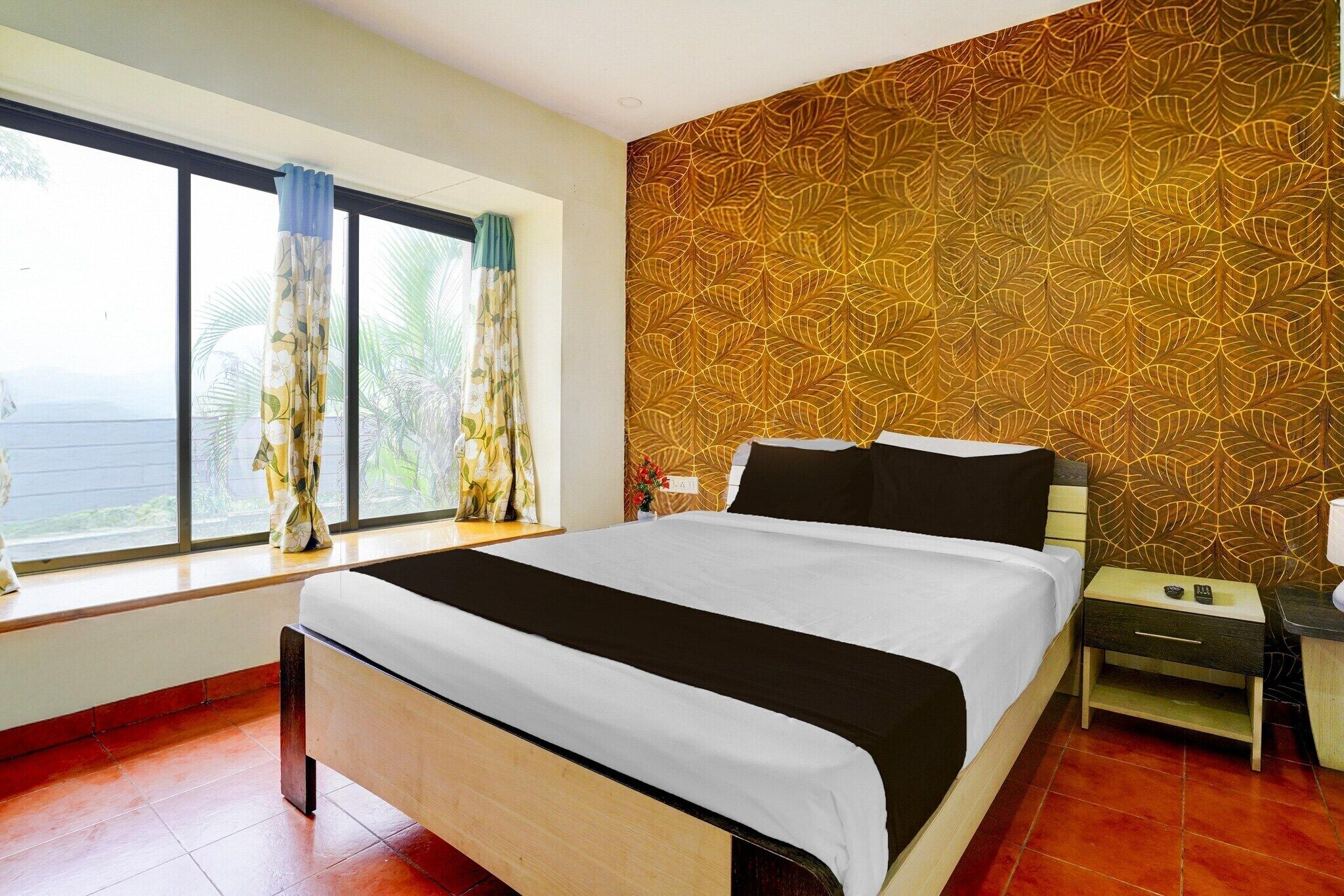 Skrivebord, sengetøj