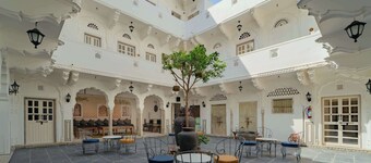 Sitaram Bhawan - A Haritage Boutique Haveli