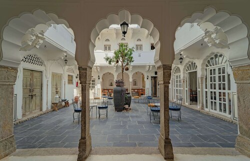Sitaram Bhawan - A Haritage Boutique Haveli