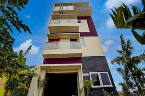 Unclassified image, 4 of 43, button - Collection O New Theni Bus Terminal (Theni)