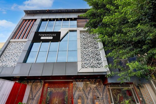 Townhouse ESIC Medical College Faridabad