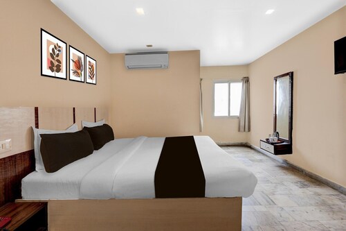 Hotel O Benz Circle Crossway Vijayawada
