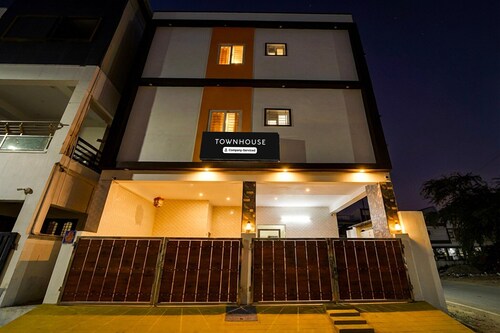Townhouse Coimbatore Airport