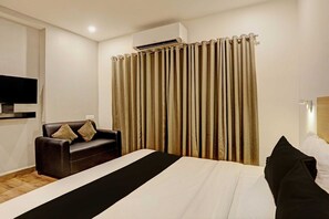 Schreibtisch, Bettwäsche