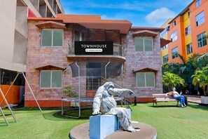 Imagen sin descripción, 5 de 35, botón