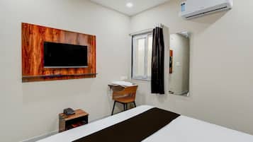 1 chambre, bureau, draps fournis