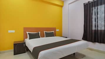 1 chambre, bureau, draps fournis