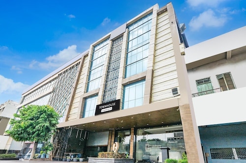 Super Townhouse Jhalawar Road Gumanpura