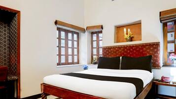 Schreibtisch, kostenloses WLAN, BettwÀsche