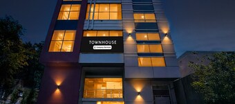 Townhouse Sitapur Railway Jn Aman Inn