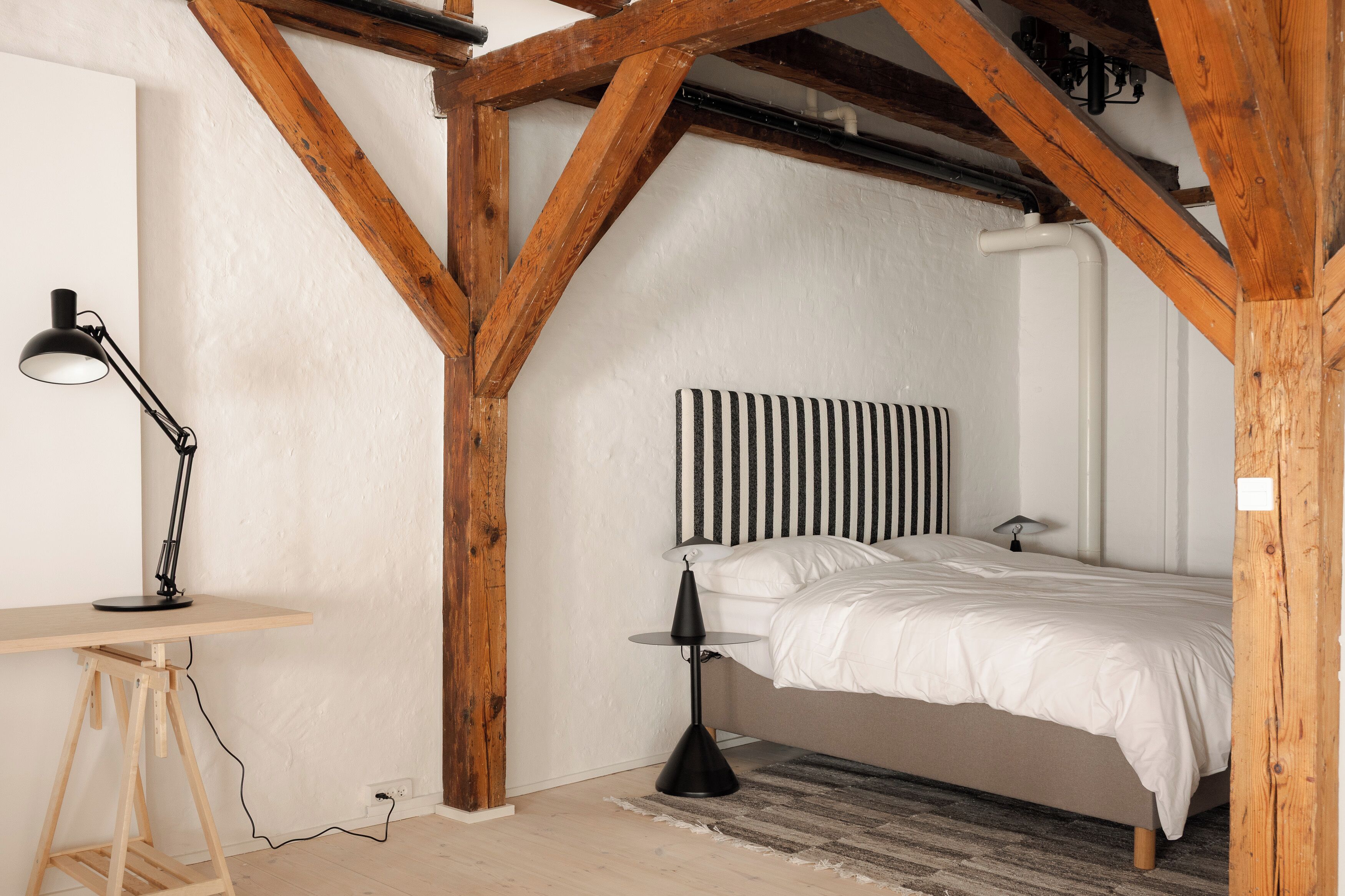 Exclusive Penthouse | Dihias secara berasingan, ruang kerja komputer riba 