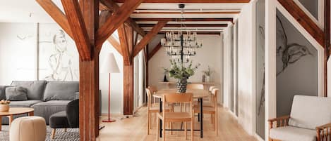 Exclusive Apartment | Living area