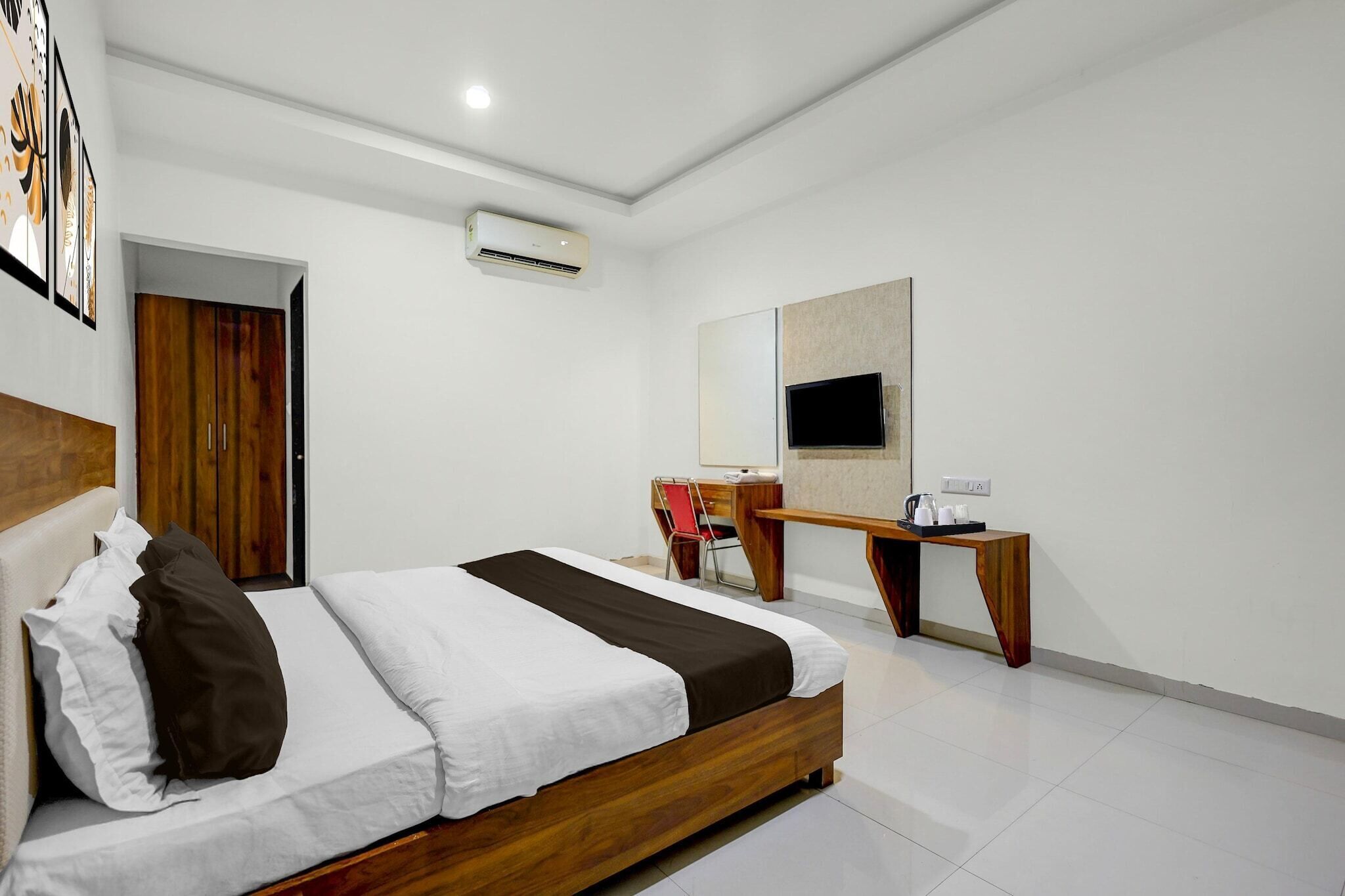 1 chambre, bureau, literie fournie